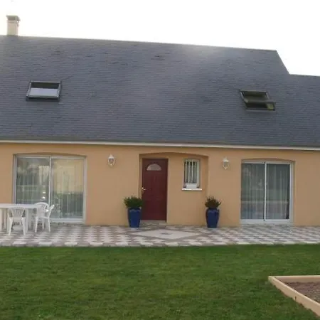 Сasa de vacaciones Maison Charmante A 30 Min. Des 24 Du Mans Rouperroux-le-Coquet